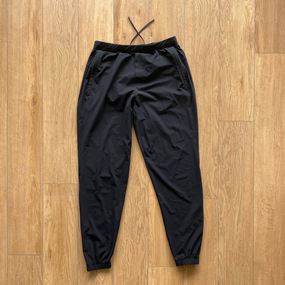 Lululemon Mens Surge Jogger Black -  Sz M (Gently Worn)